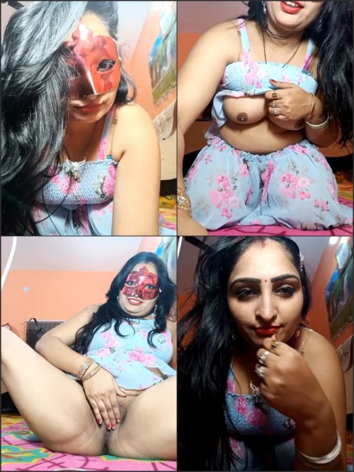 Hot Bhabhi Showing Her Hot Figure Videos Part 2 LustHolic [65.48 MB]